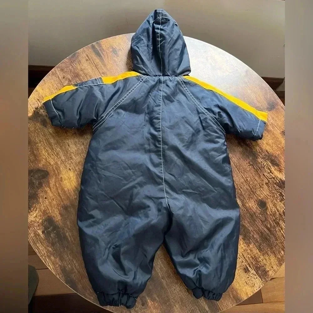 baby GAP | infant snowsuit. Size: 3-6M​